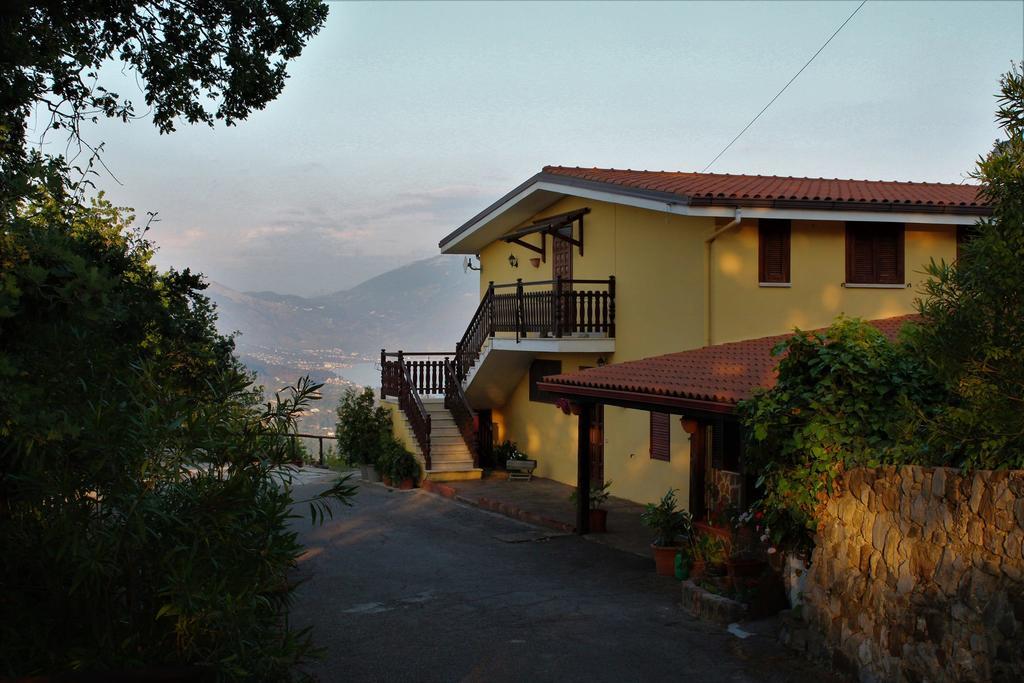 Il Rifugio Del Contadino Art & Nature Bosco  エクステリア 写真